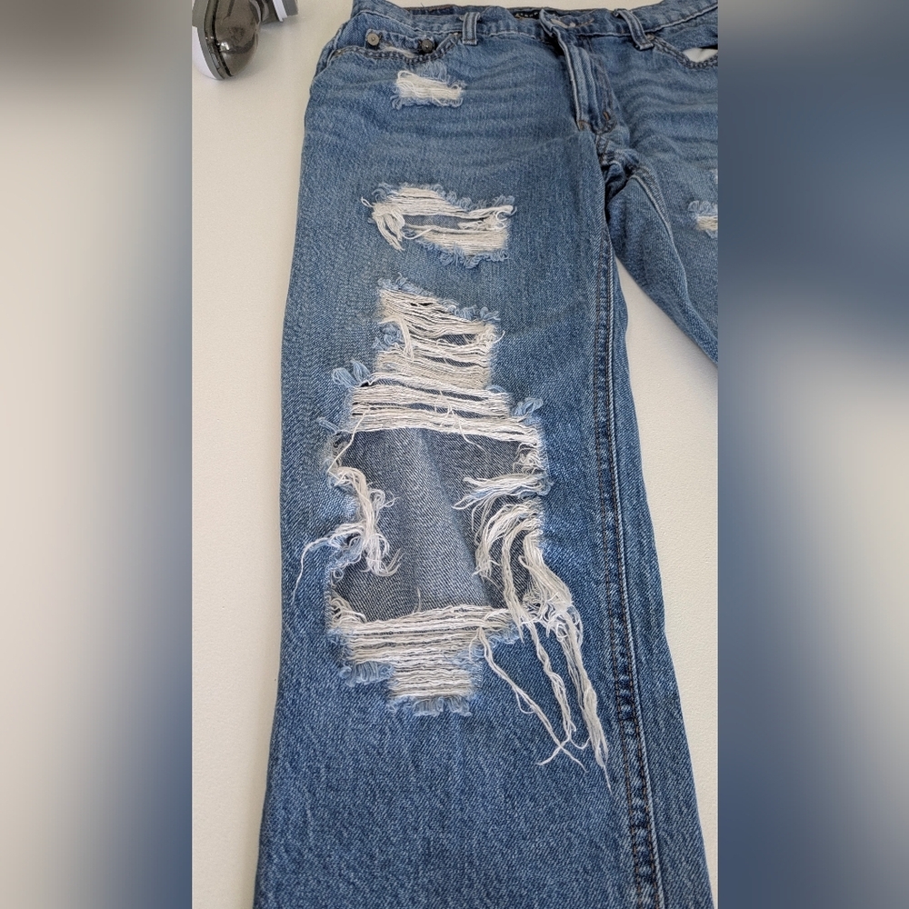 Aeropostale Jeans Women’s Size 2 Mom Jean Distressed Blue Denim - Picture 8 of 15